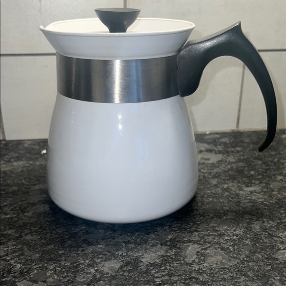 RARE SHAPE Corningware Coordinates TP-6 cup tea pot.Excellent condition